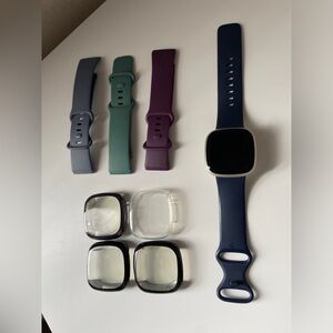 Used Fitbit Versa 3